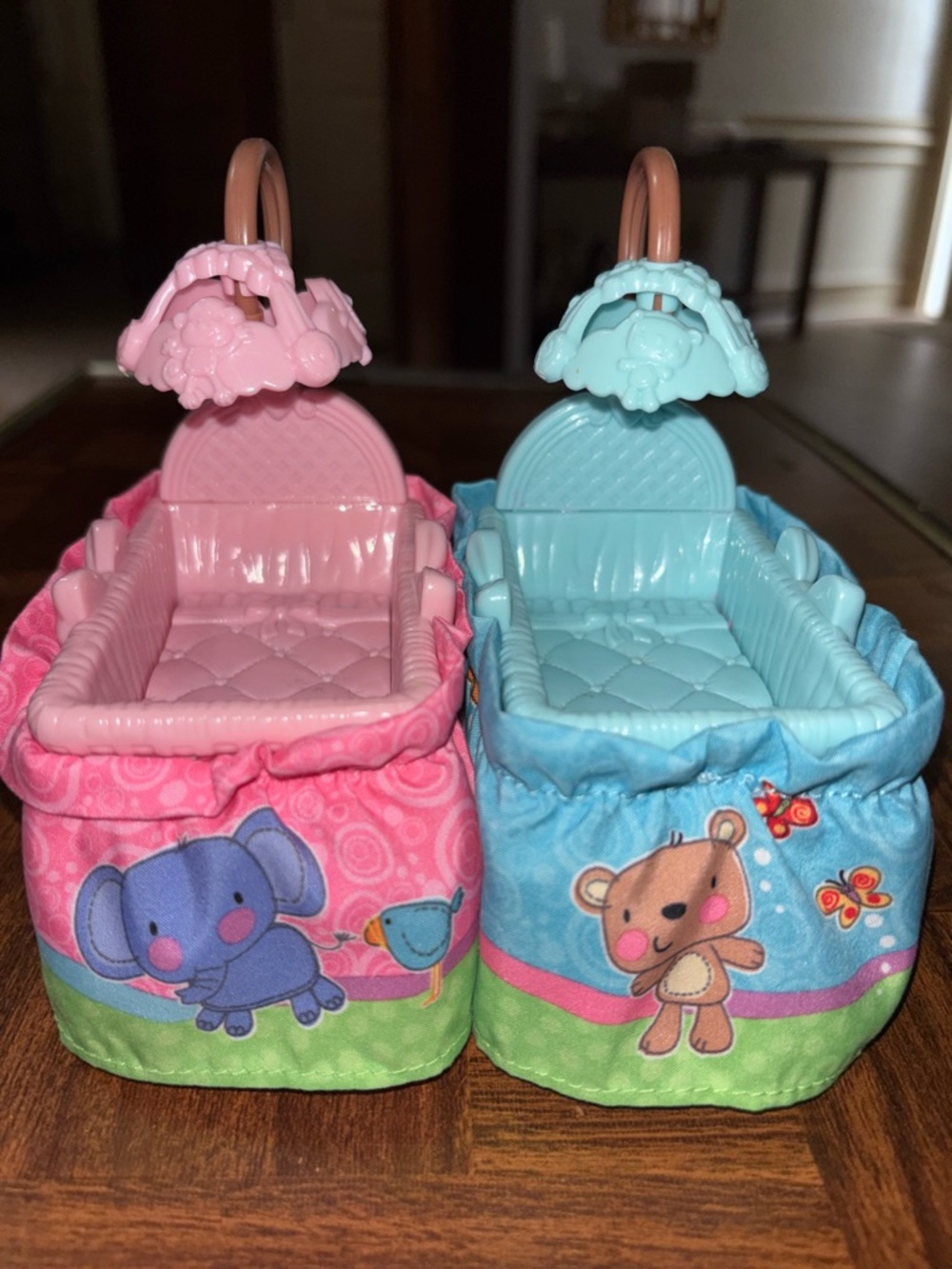 Vintage Fisher Price Loving Family Baby Cribs with Mobiles 2007 Pink and Blue